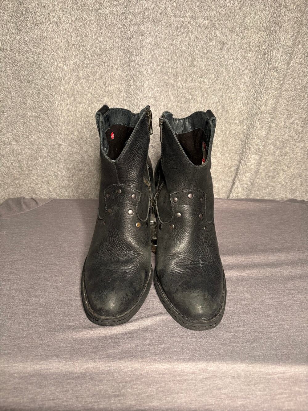 Born Black Leather Studded Ankle Boots Zip Moto Size 9.5